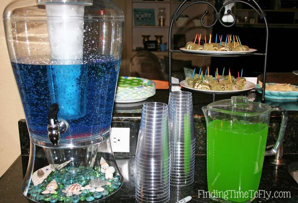 Mermaid Under the Sea birthday party...ideas, food, decor, great instructions and lots of pics.