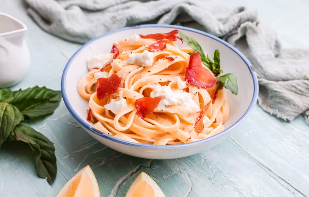 Carbonara with Crispy Prosciutto