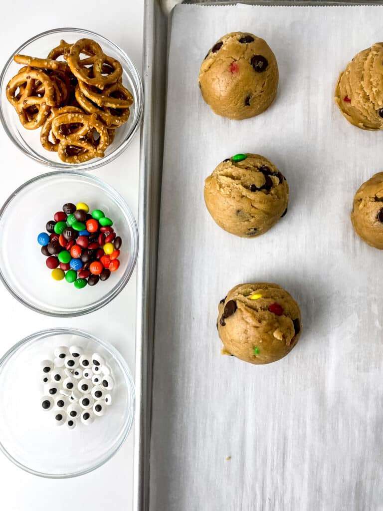 ingredients to turn dough balls into reindeer