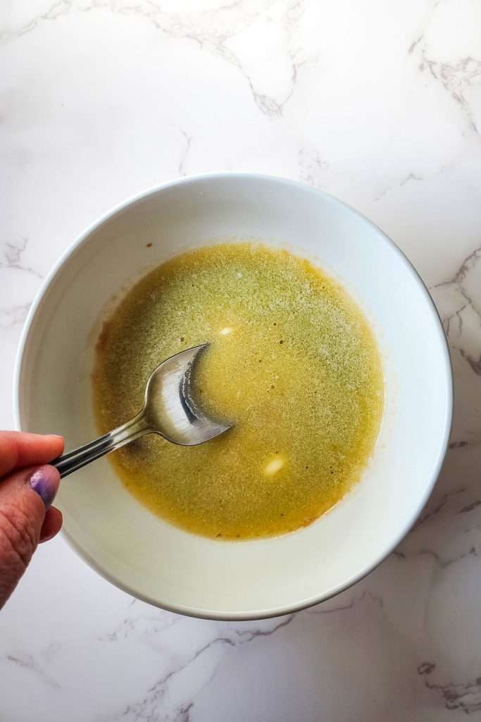 Mix sauce together well