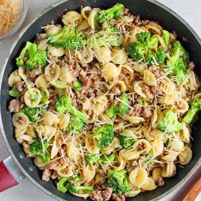 Pasta with Sausage and Broccoli