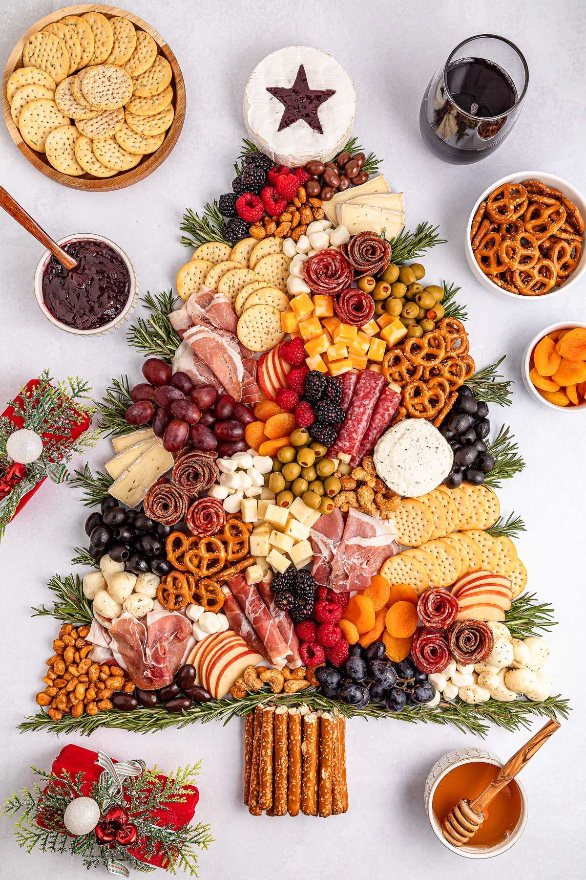 Beautiful Christmas Tree Charcuterie Board