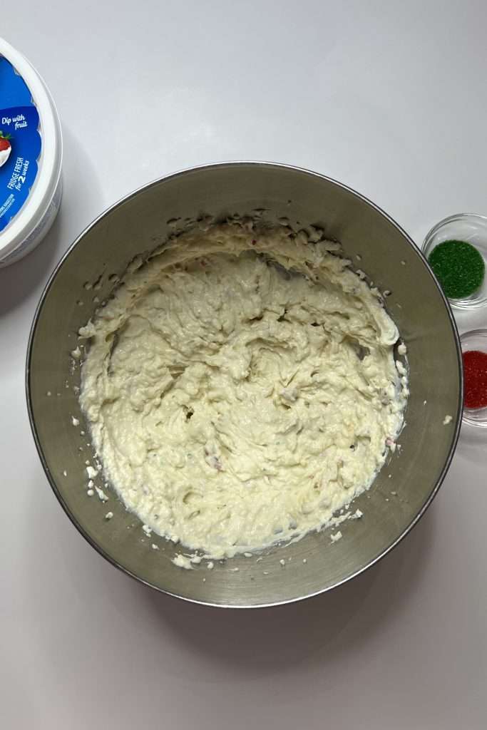 Blend the cakes into the mix