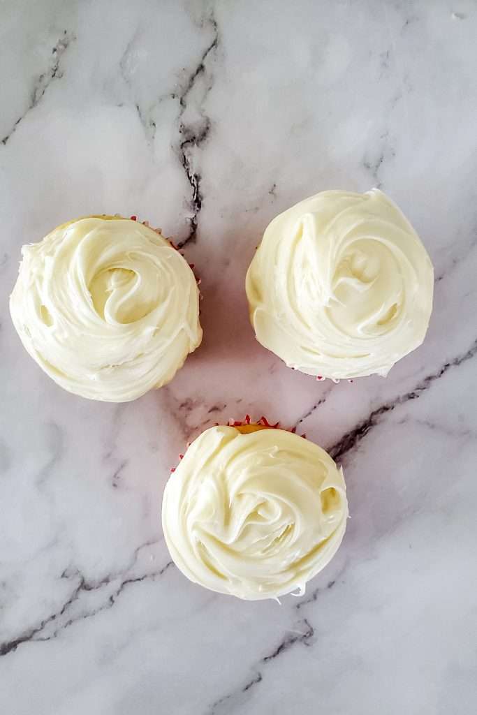 Frost with white frosting
