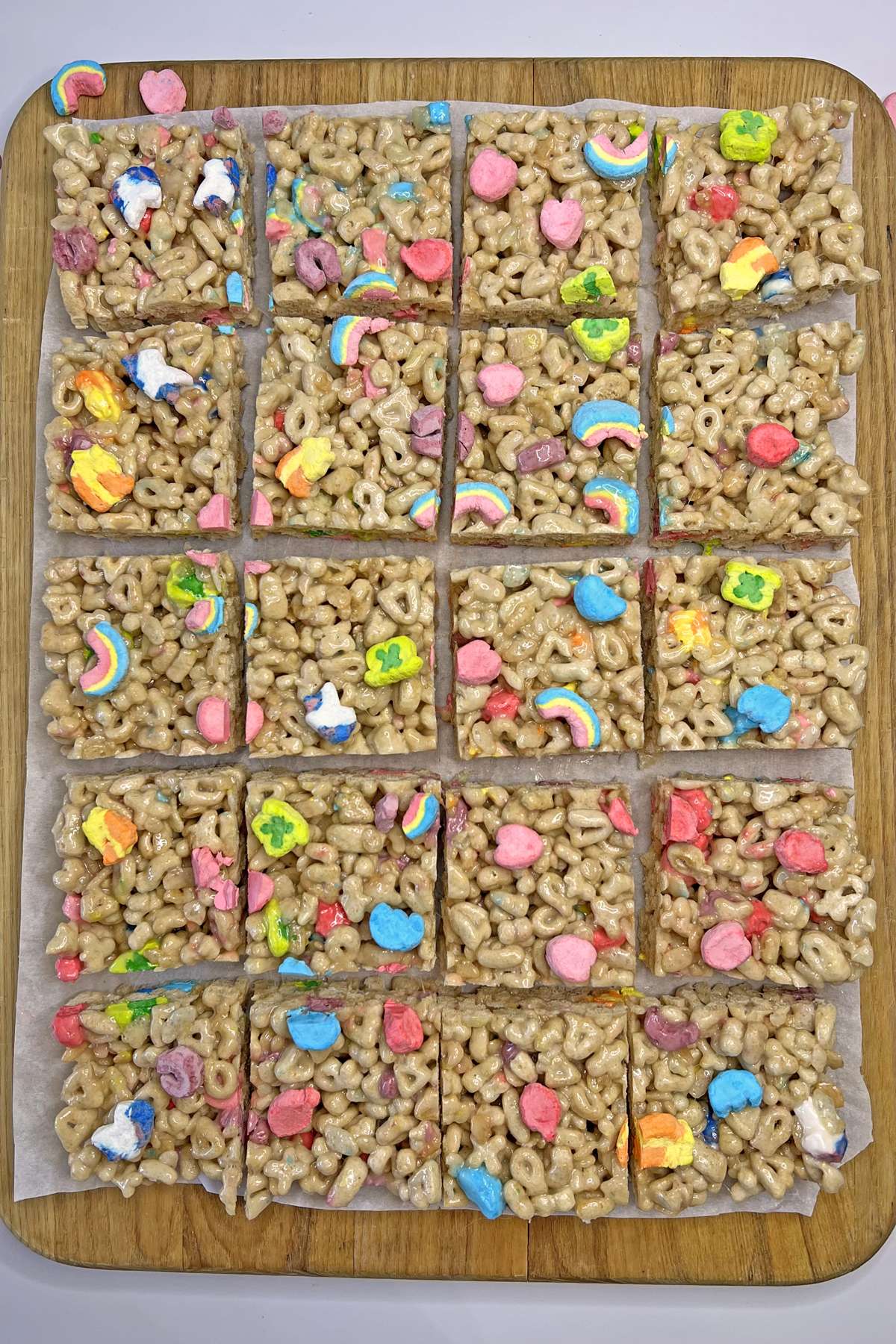Lucky Charms Krispie Treats