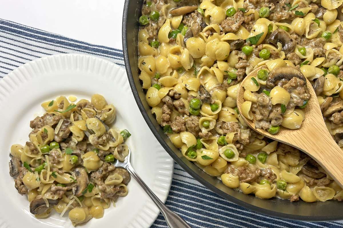 Alfredo Ground Beef Pasta