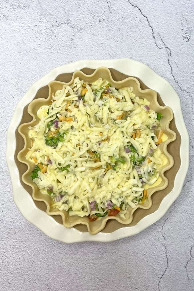 Carefully pour into the pie crust over the filling.
