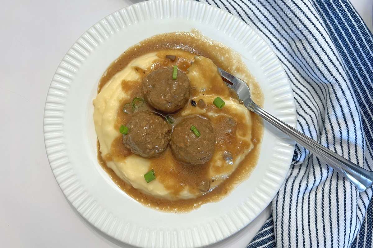 Slow Cooker Salisbury Steak Meatballs