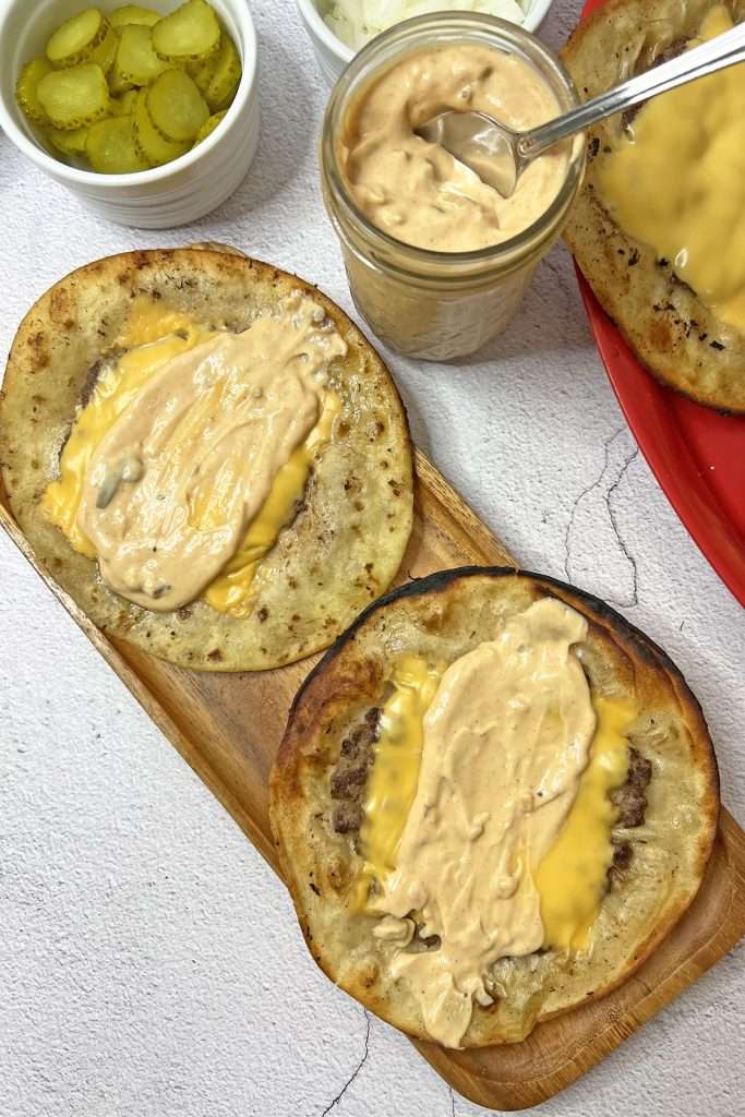 Add smash burger sauce