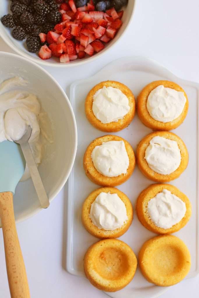 Spoon into cake shells.