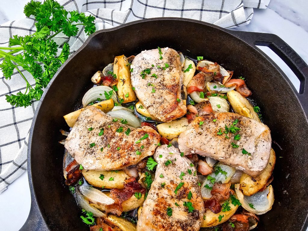 Skillet Pork Chops with Apples and Onions