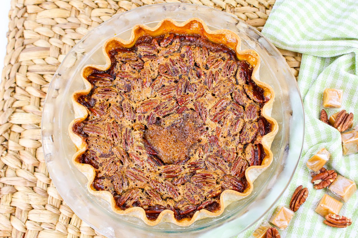 Caramel Pecan Pie